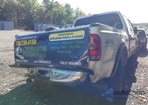 2004 Ford F-350 Lariat/Xl/Xlt from USA, damaged, VIN 1FTSW31P54EA01285